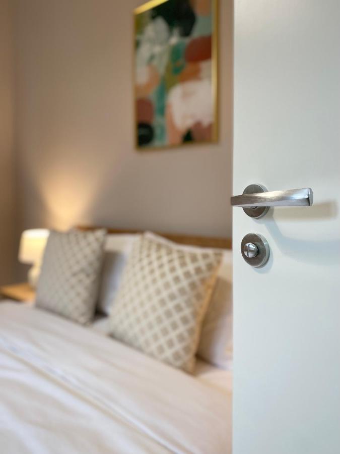 Top Centre Sofia Apartment For 6 Guests Екстер'єр фото