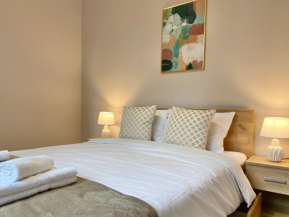 Top Centre Sofia Apartment For 6 Guests Екстер'єр фото