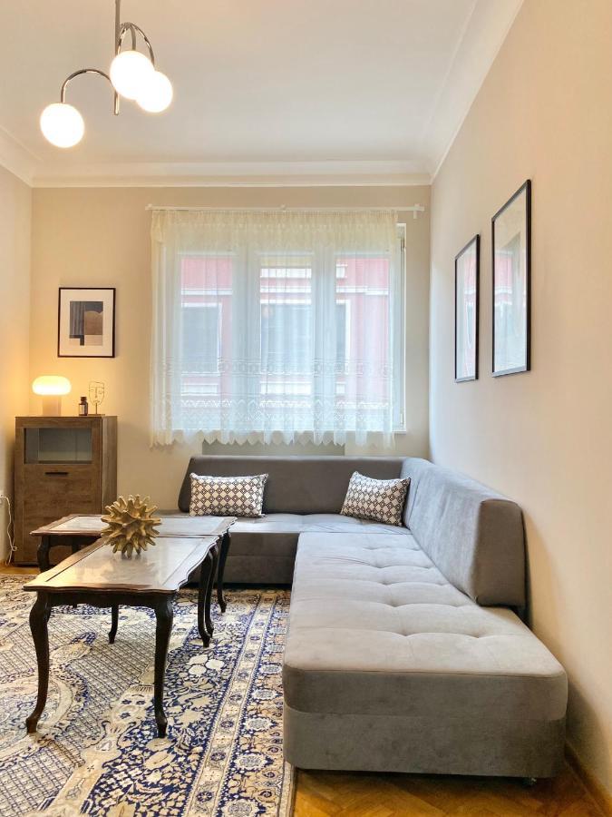 Top Centre Sofia Apartment For 6 Guests Екстер'єр фото